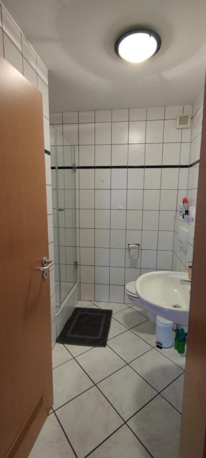Moderne Ferienwohnung Lindlar, Dorf- Und Waldnah, Gratis W-Lan, Nr Exterior photo
